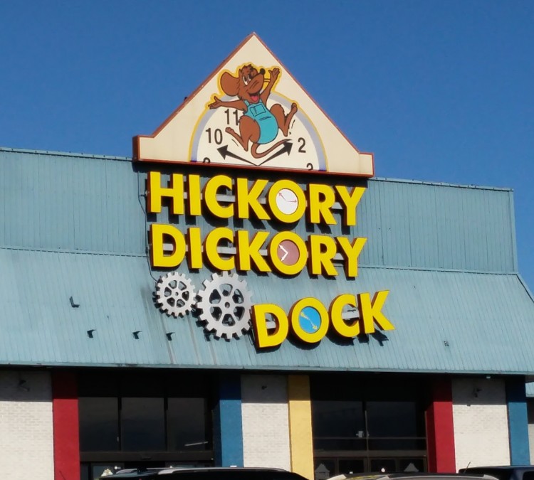 hickory-dickory-dock-photo